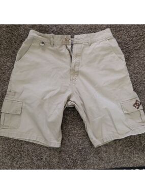 90’s Vintage trendy DCshoeCo cargo shorts